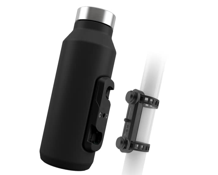 Twist Steel Bottle: Pendler, Tourenfahrer und alle, bei denen die Trinkflasche einiges mitmachen darf, bekommen neue Varianten aus Edelstahl. Die TWIST steel bottles 400 und 600.