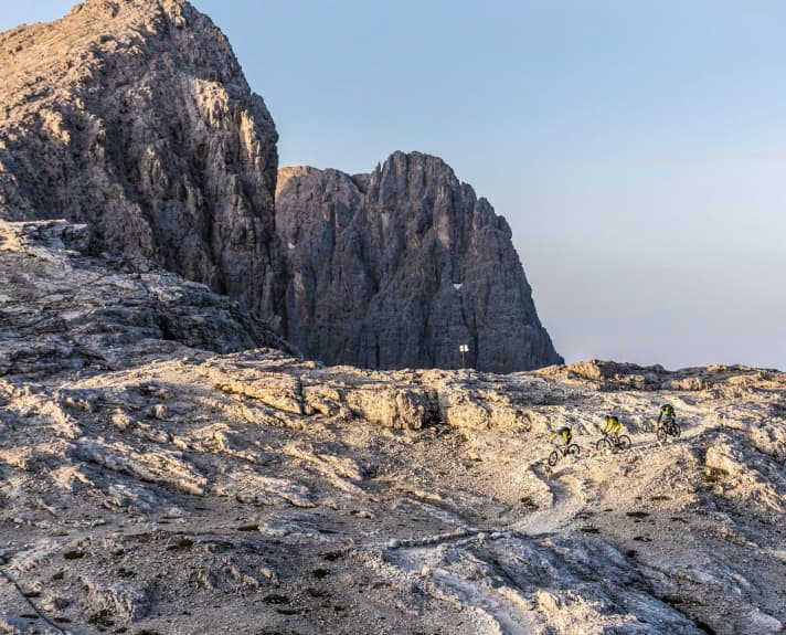 Erlebnis-Taler fürs Erlebnis-Konto: Mit dem E-MTB hat man garantiert genügend Körner für die finale 1300-Tiefenmeter-Abfahrt.