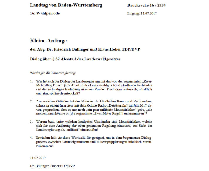   Kleine Anfrage an die Landesreigierung von Baden-Württemberg: Die Opposition ist offenbar empört über die Äußerungen des zuständigen Ministers zur 2-Meter-Regel.