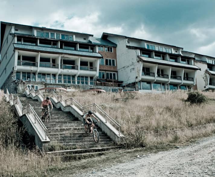   A ski resort in the Carpathians: More of an insider tip in summer, but spontaneous holidaymakers should still call if they want to get a room at short notice.