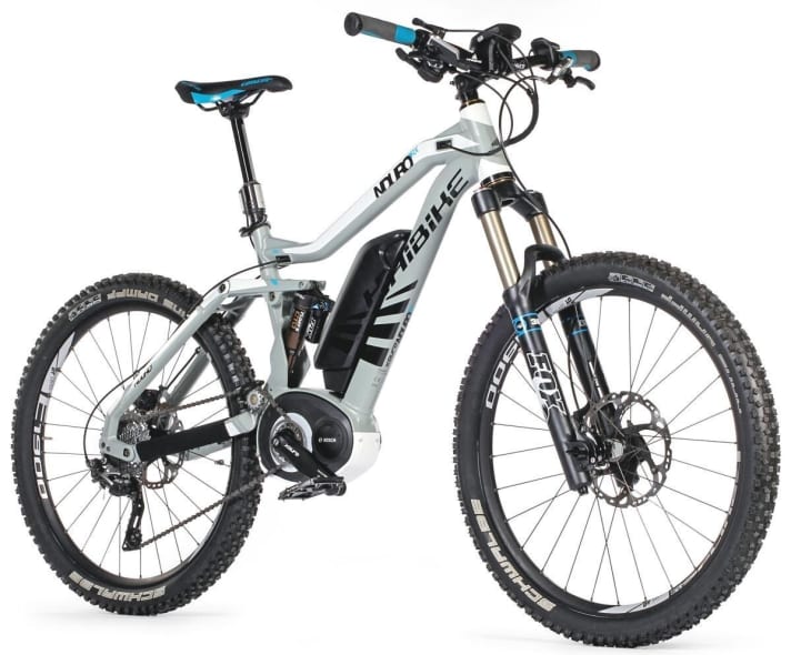 Die Königsklasse unter den E-MTB-Fullys: die Enduro- und Freeride-Bikes.