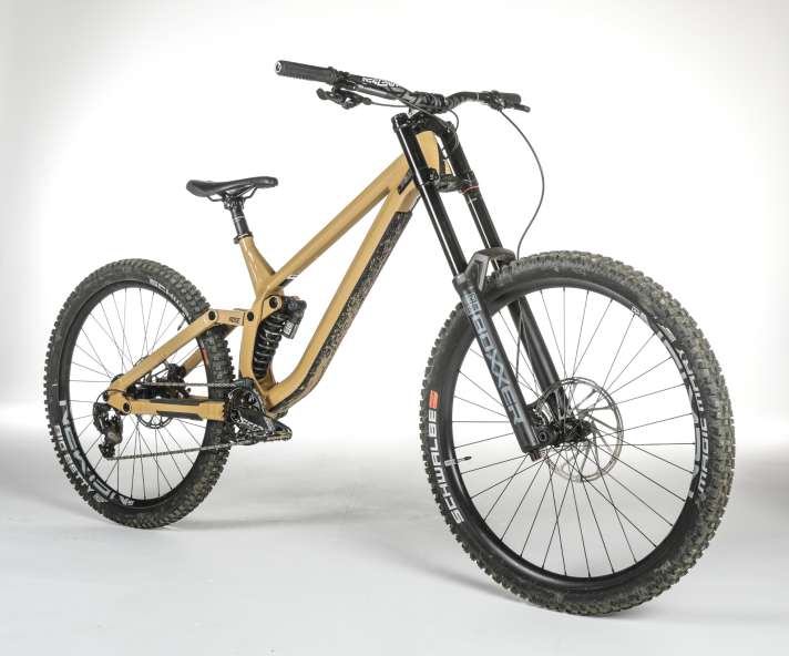 Safety note: Weld seams can break on the Rose Scrub DH bike