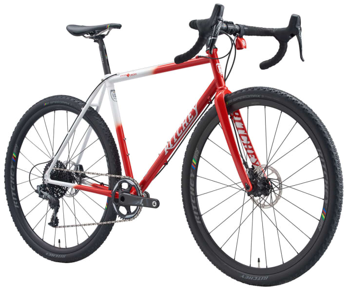   Aux couleurs de la Suisse et équipé d'une mini-cloche de vache sur le guidon : le Ritchey Swiss Cross en édition spéciale limitée à 100 exemplaires.