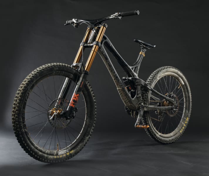 Ribisu Psychopath 1.0 | 27.5 inch | Suspension travel: 200 | 200 mm | Price: approx. 10,000 euros | Weight: 15.1 kilos (without pedals)