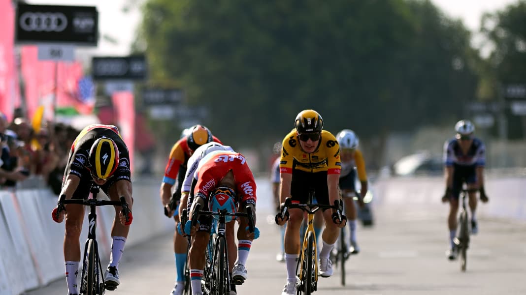 Nach 15 Minuten warten: Merlier siegt zum Auftakt der UAE Tour