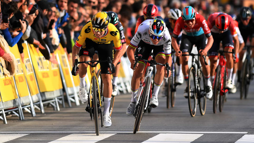 Katalonien-Rundfahrt: Roglic gewinnt 1. Etappe - schwerer Sturz im Finale