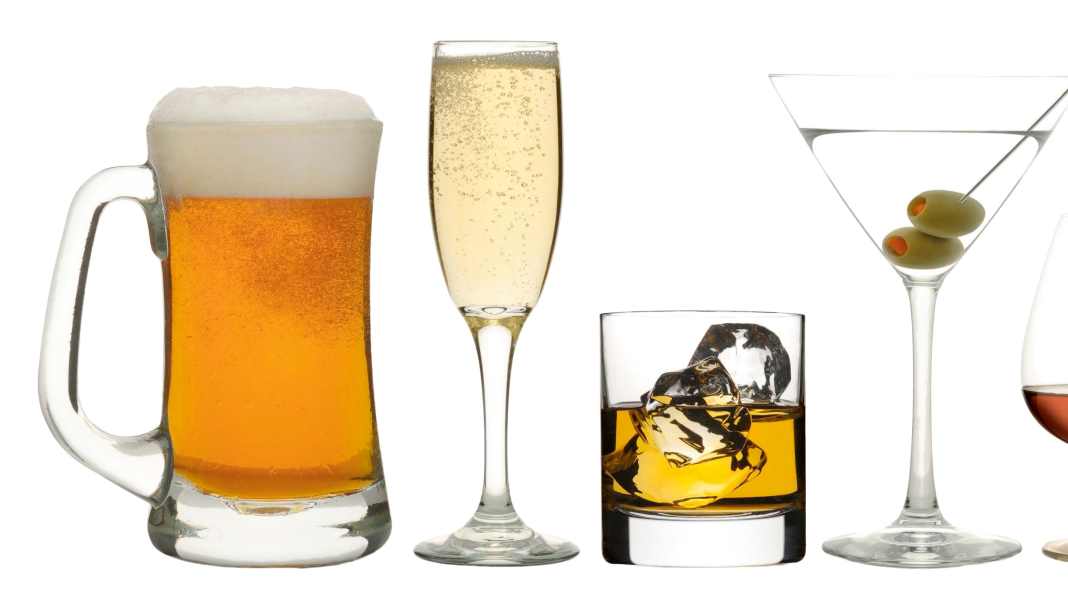 Verletzungen und Alkohol: Die Expertin klärt auf: Hemmt Alkohol wirklich die Wundheilung?