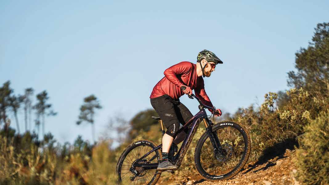 Branchen-Stimmen: Sind Minimal-Assist-Bikes tot? 5 Meinungen zu Light-E-MTBs