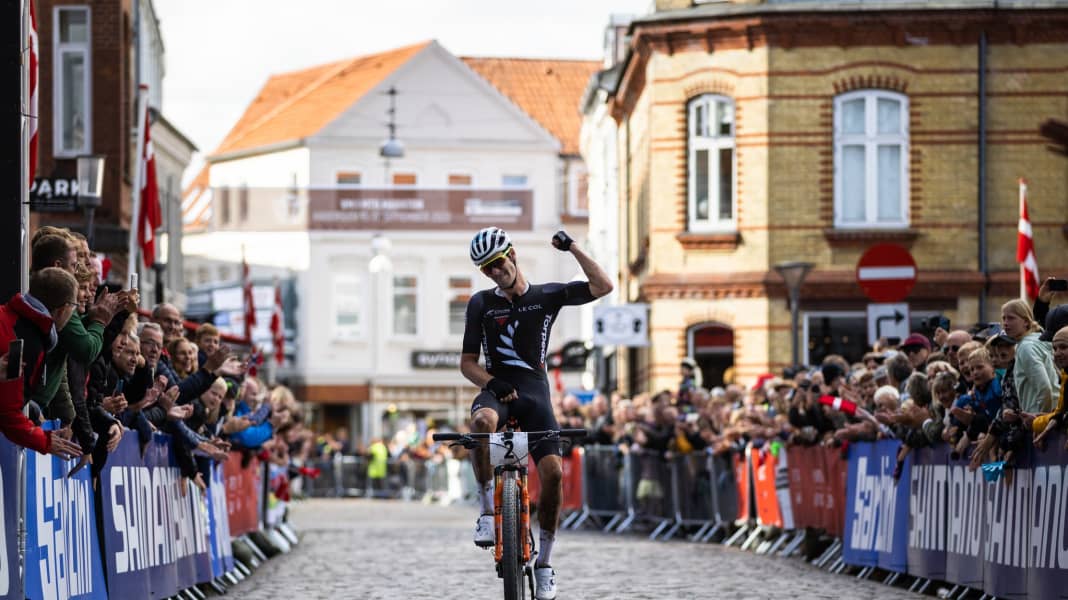 UCI MTB Marathon-Weltmeisterschaft 2022: Ferrand-Prévot und Gaze holen WM-Titel