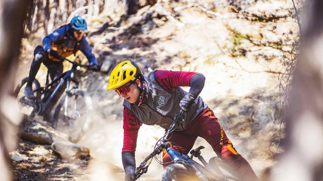 E-Touren-Fullys: 5 Einsteiger-Modelle um 4500 Euro im Test 2022