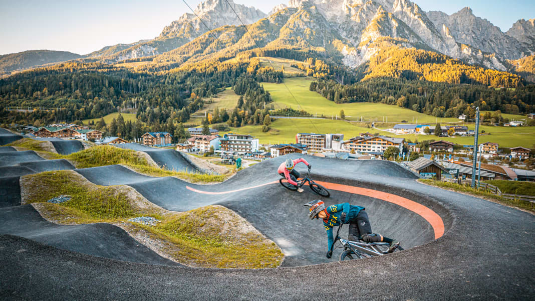Bikepark Plus Ubersicht uber die 12 glorreichen Bike Arenen BIKE