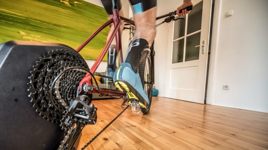 Wackeliger Untergrund & Anstiege beim Indoor-Training