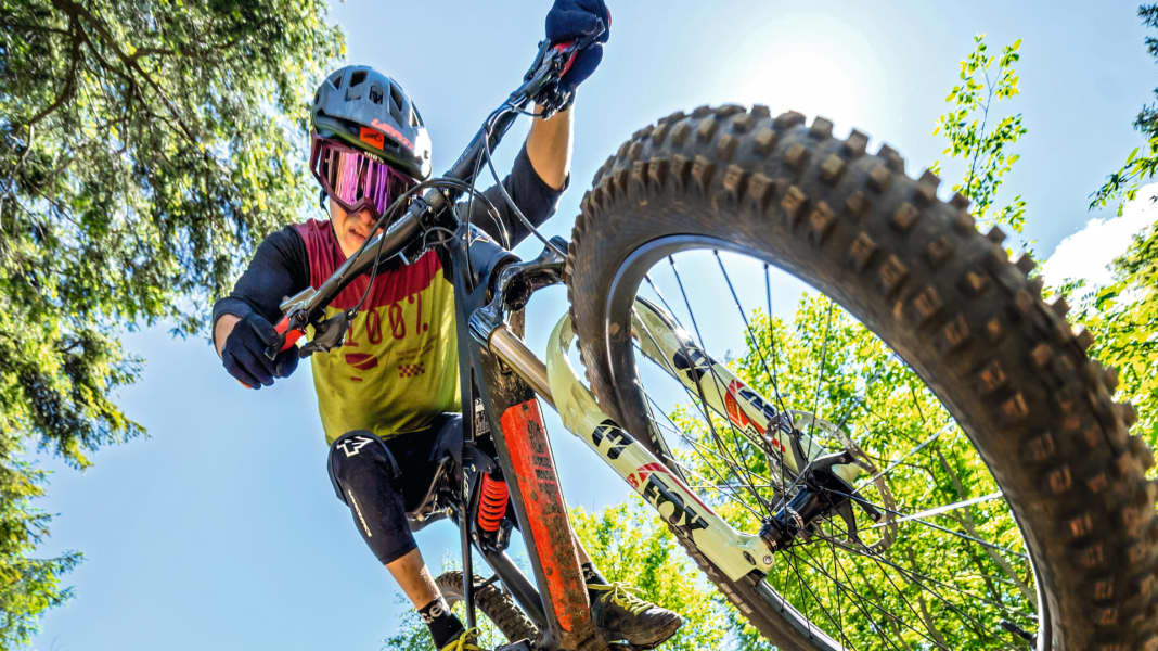 Duell: Fox 38 Factory E-Opt. vs Rockshox ZEB Ultimate 29"