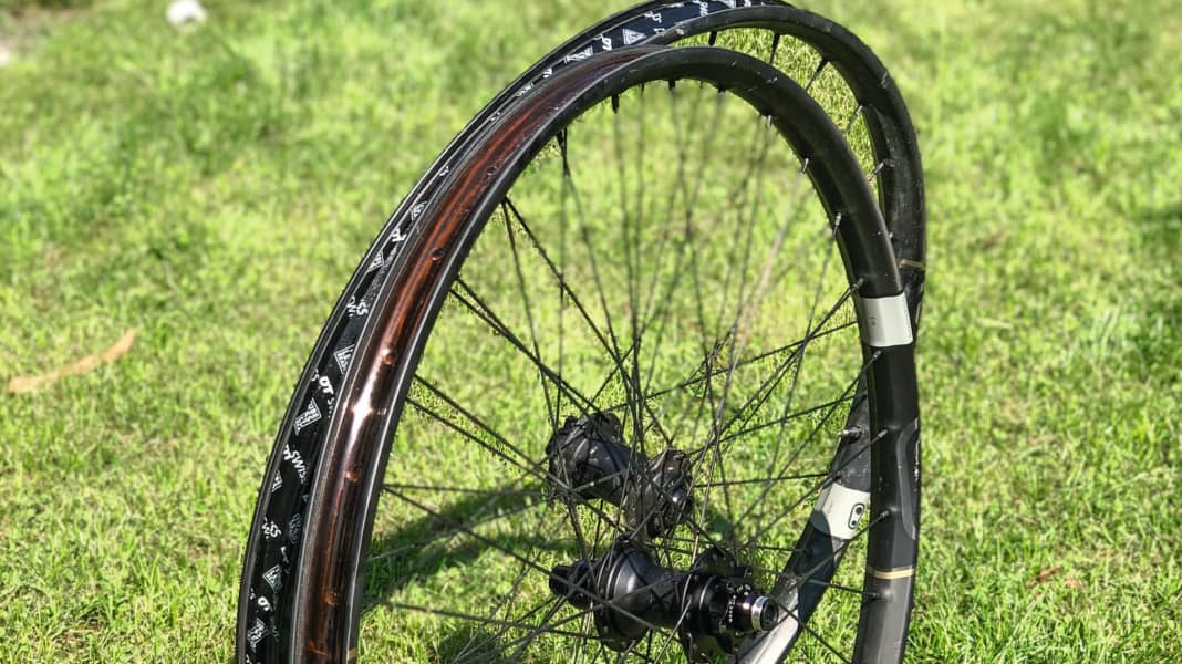 Luxusware: Carbon-Laufradsatz Crankbrothers Synthesis Enduro