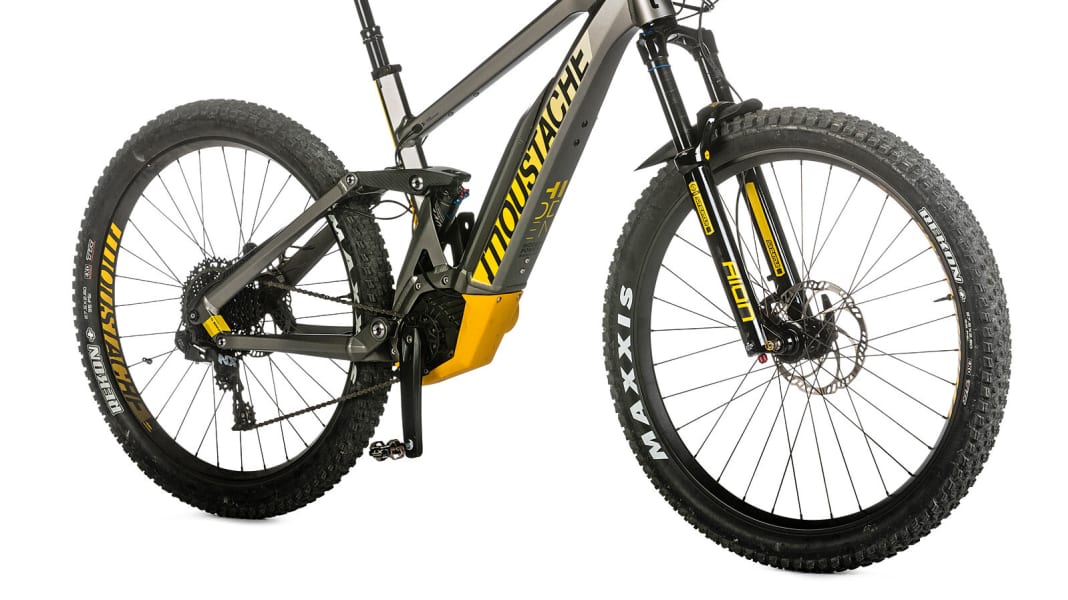 Mustache samedi 27 trail 6 clearance