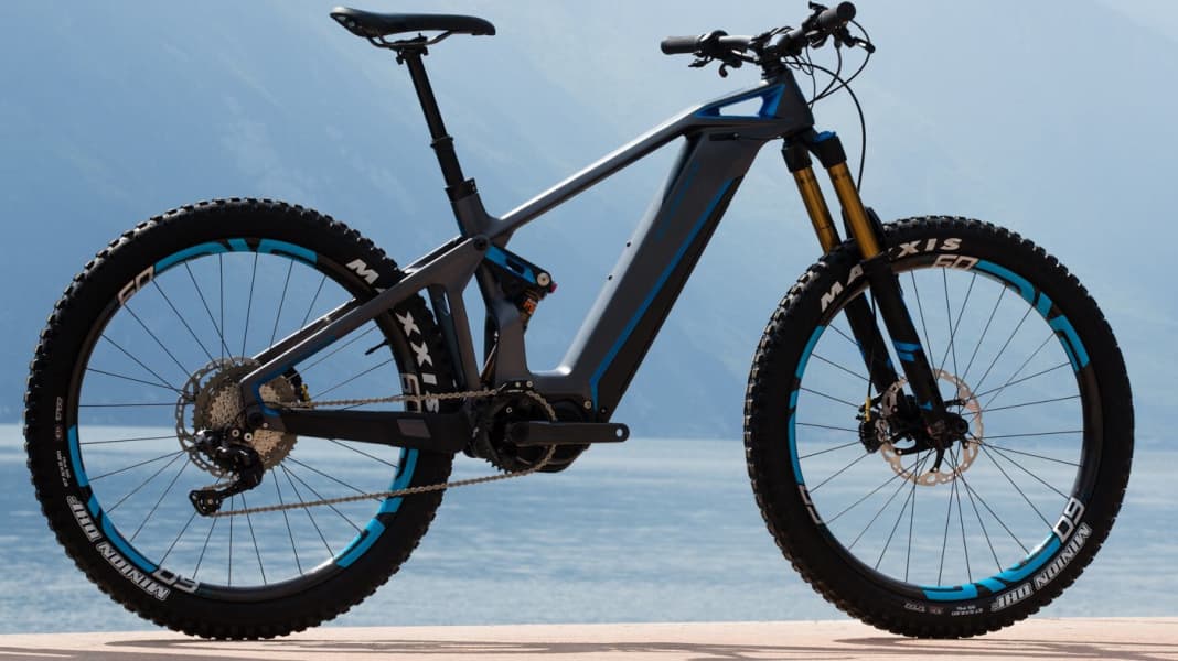 Carbon-Rakete mit E-Unterstützung