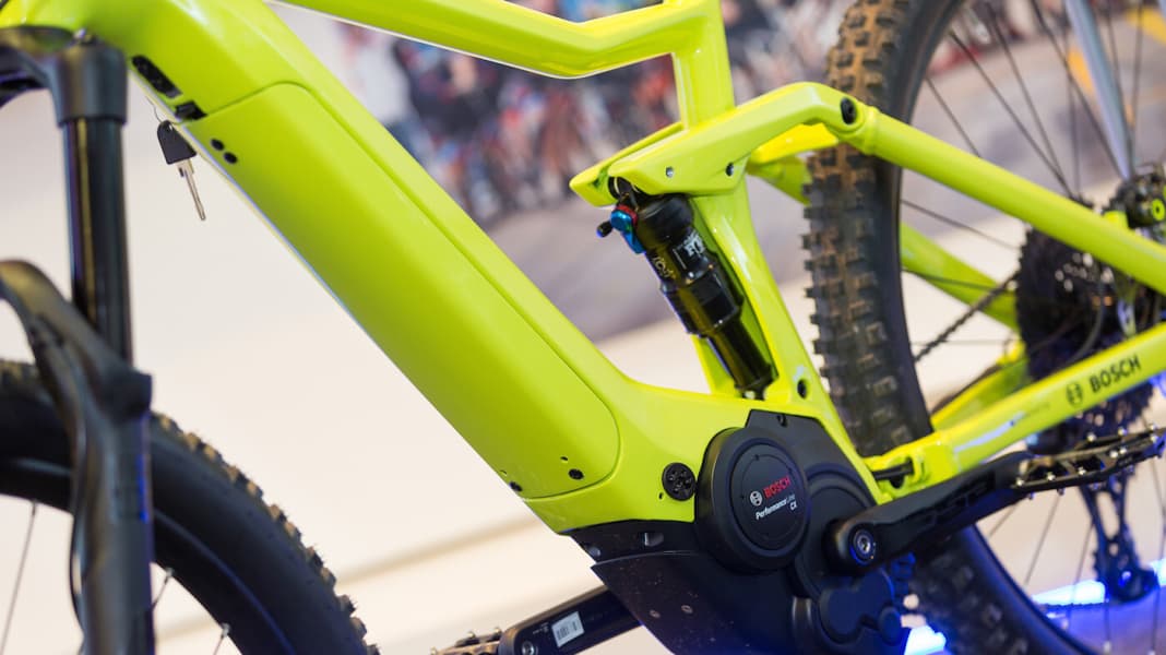 Bosch integriert den Akku ins Unterrohr