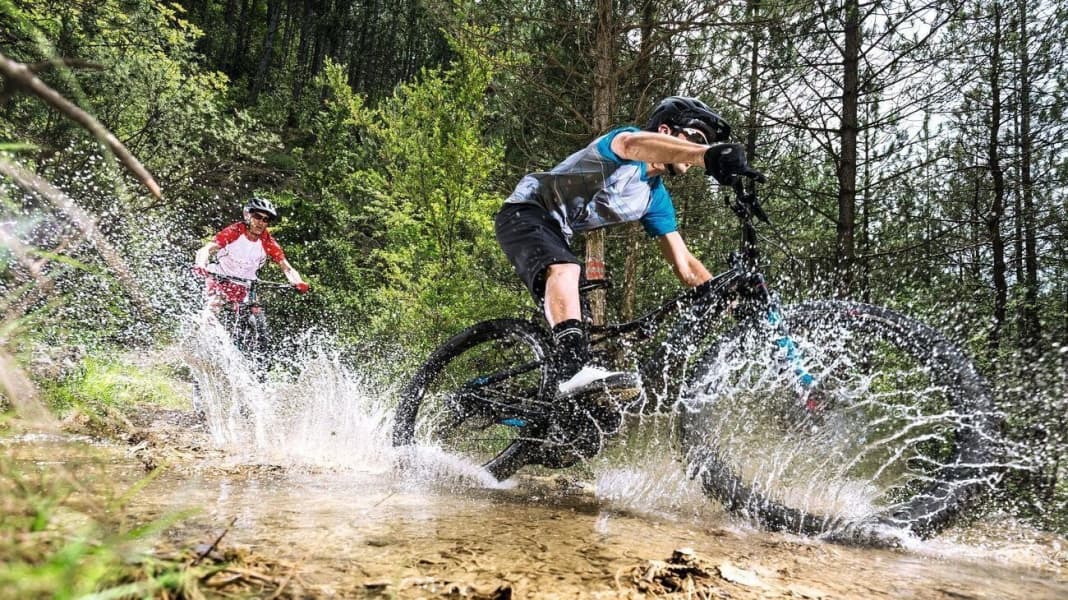 So schützen Sie Ihren E-Bike-Motor vor Wassereintritt