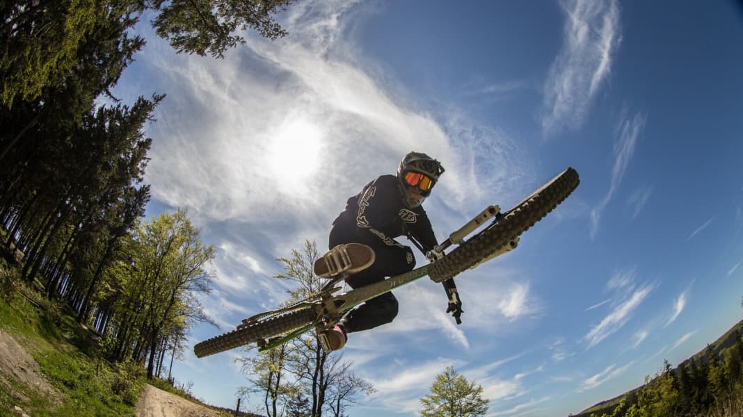 Eine Karte für 20 Bikeparks in Europa