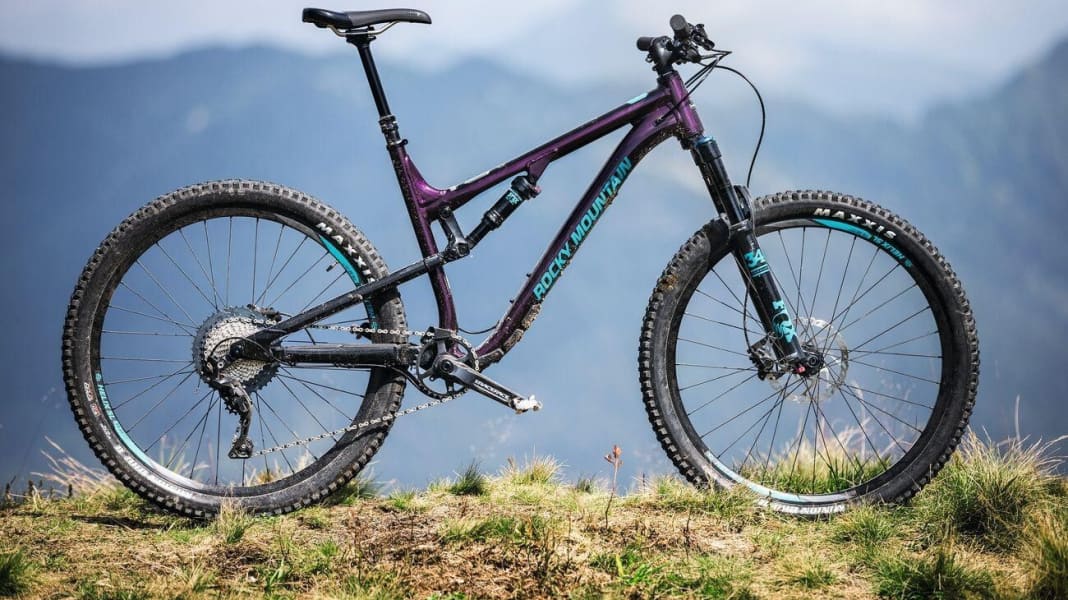 Rocky mountain thunderbolt alloy 30 hotsell 2019
