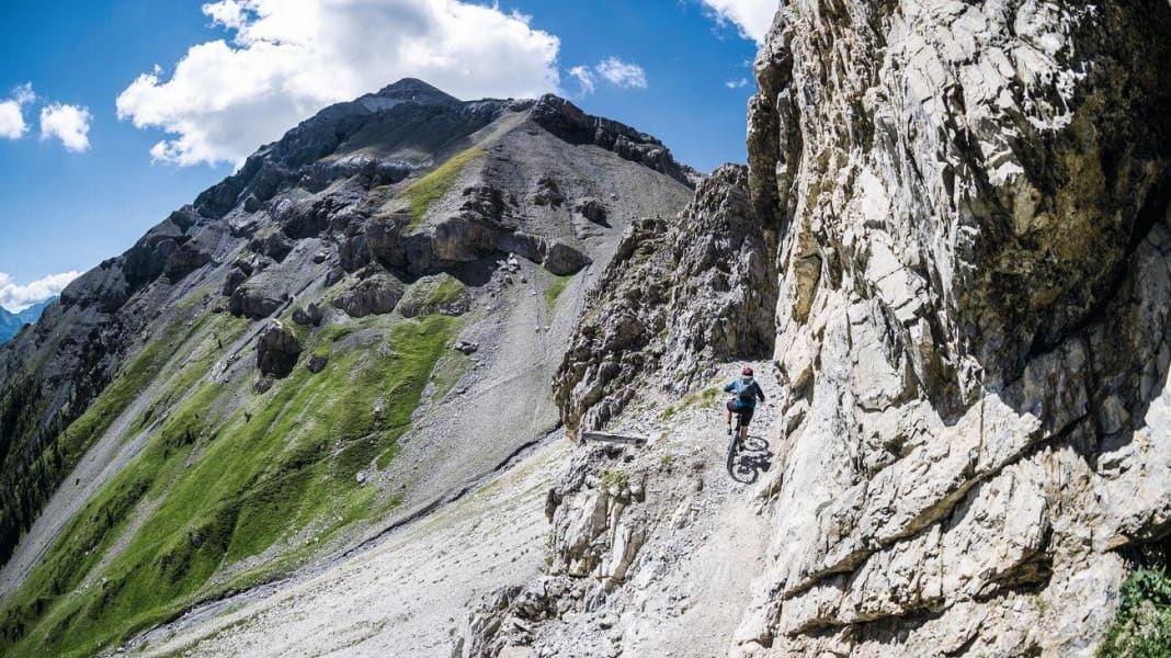 MTB-Roadtrip zu den 5 besten Westalpen-Trails
