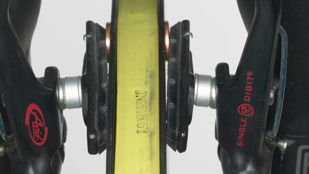 So warten Sie V-Brake Bremsen