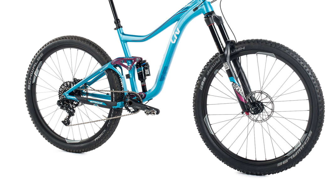 2016 liv intrigue sx top