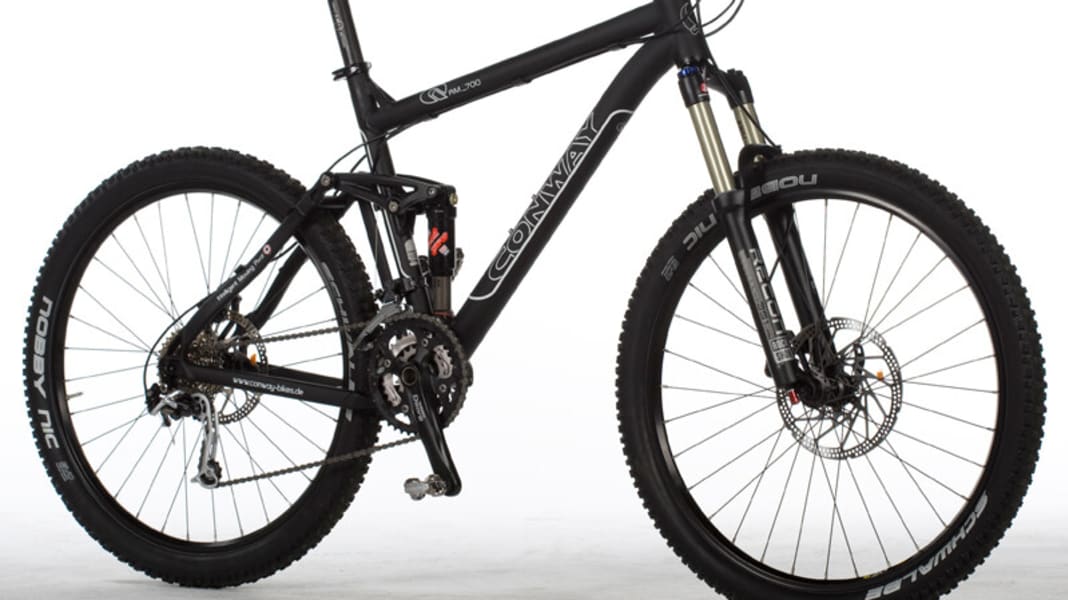 Conway Q AM 700