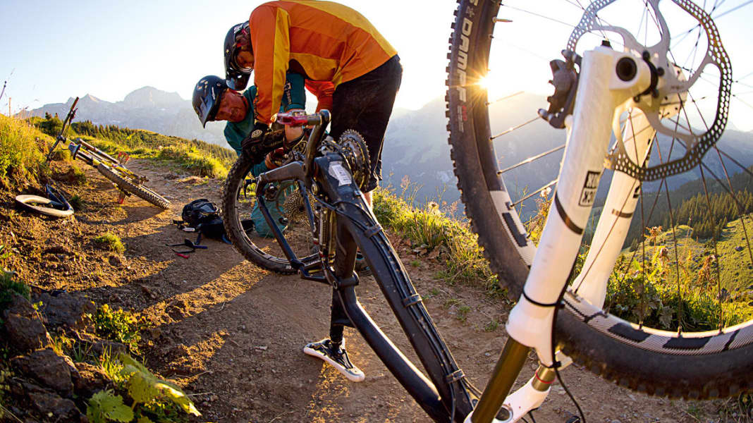 So bekommen Sie unterwegs Ihr Bike wieder flott