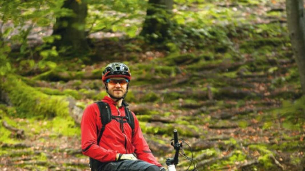 Biken im Herbst: Tipps zur richtigen Kleiderwahl