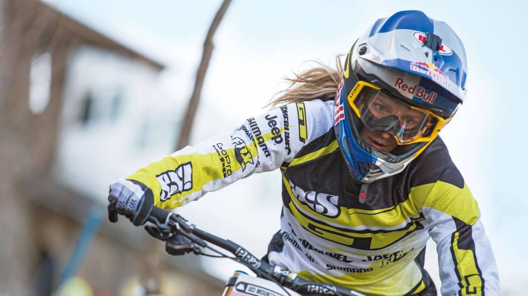 MTB-Fahrtechnik für Frauen: Mehr Freude am Fahren