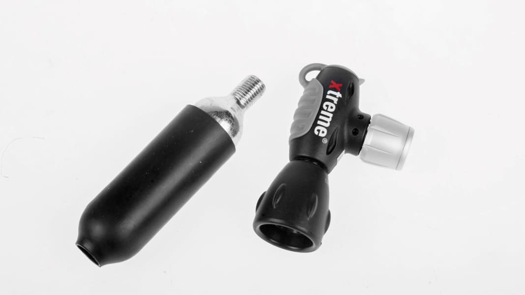 BIKE-KOMPONENTEN UND ZUBEHÖR: 6 CO2-Pumpen im Kurztest