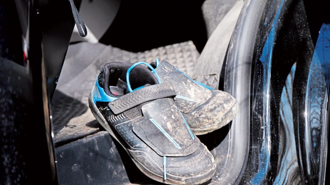 Schlammcatcher Shimano AM9 MTB Schuhe im Test BIKE