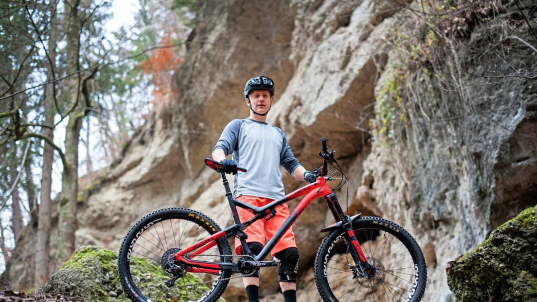 Enduro: Commencal Meta AM V4 Race im Härtetest