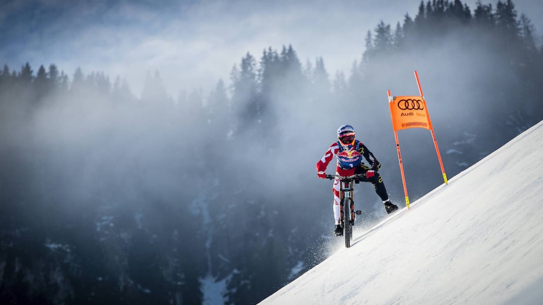 Markus Stöckl rast mit 106 km/h Streif hinunter
