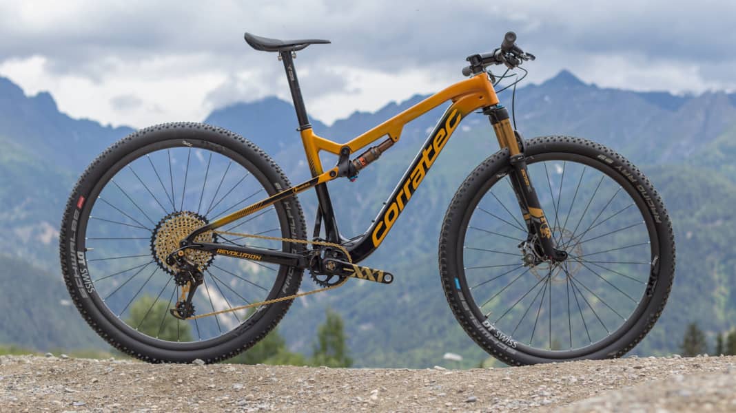 Corratec zeigt leichtes und schnelles Marathon-Fully