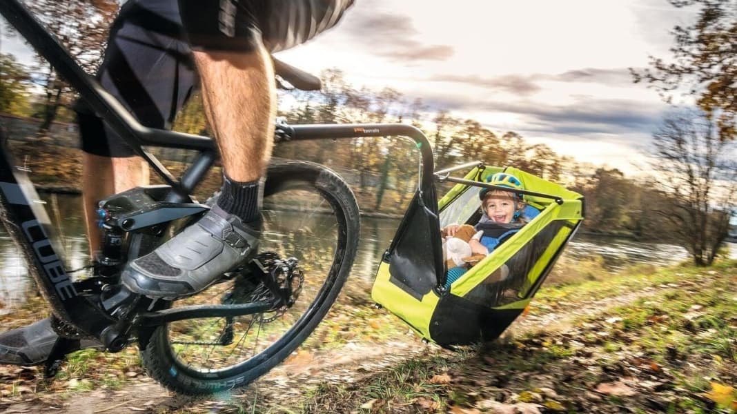 MTB-Anhänger: 2 Singletrailer im Duell