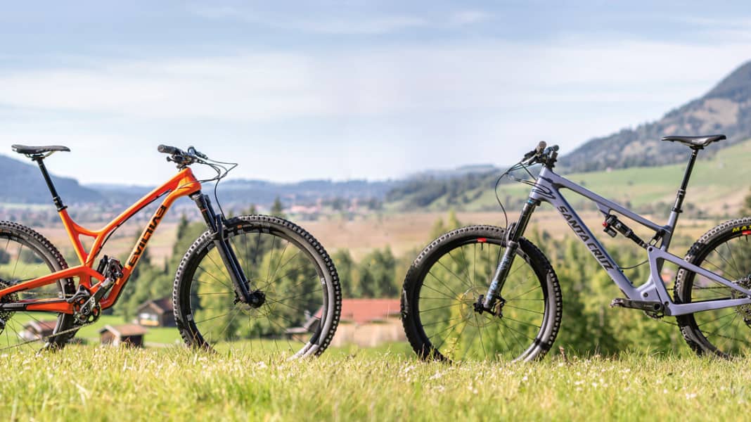 Evil The Following MB gegen Santa Cruz 5010 CC X01 Res.
