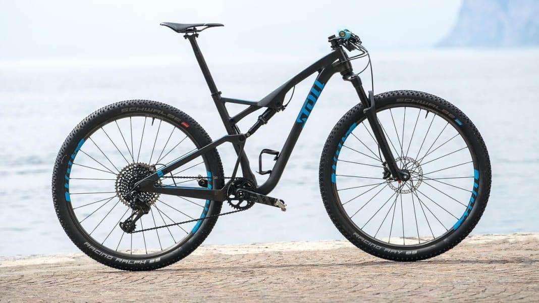 Racefully Stoll M1 Worldcup im BIKE-Kurztest