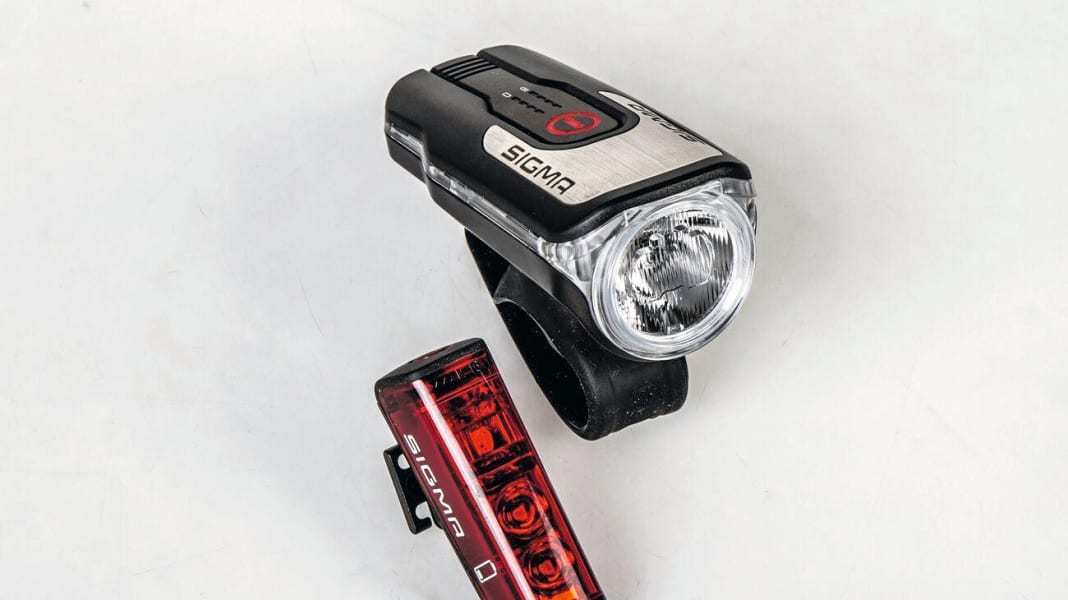 5 preiswerte StVZO Licht-Sets im Vergleich