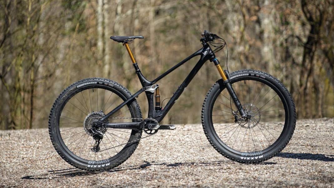 Neues Izzo: Versender YT greift im Tourensegment an