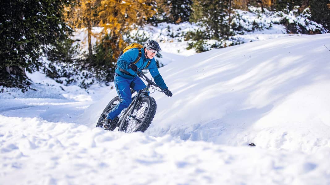 Ohne Lift: Auf die Skipiste mit dem E-Fatbike