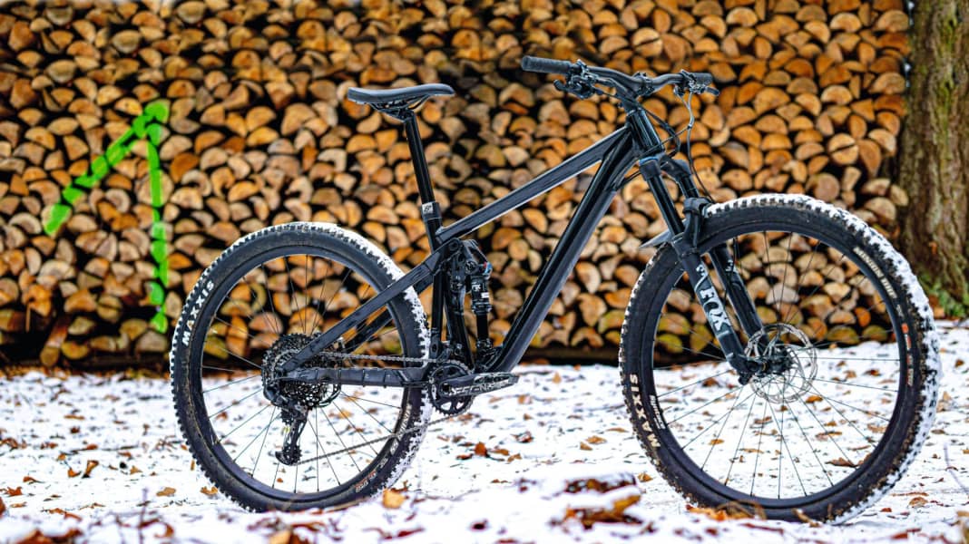 Ghost Riot: Neue Fullys aus Waldsassen