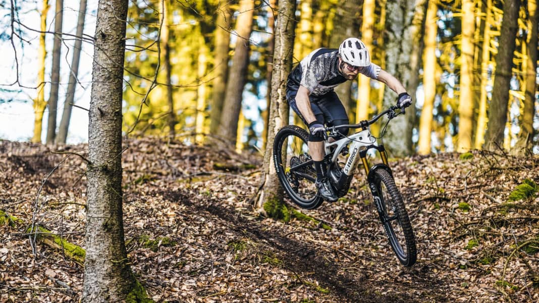 E-Enduro mit Spaßgarantie: Specialized Levo