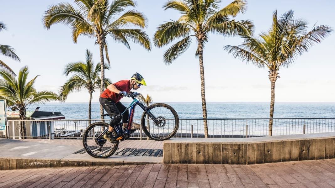 Easy Going: So bewältigen Sie Stufen mit dem E-MTB