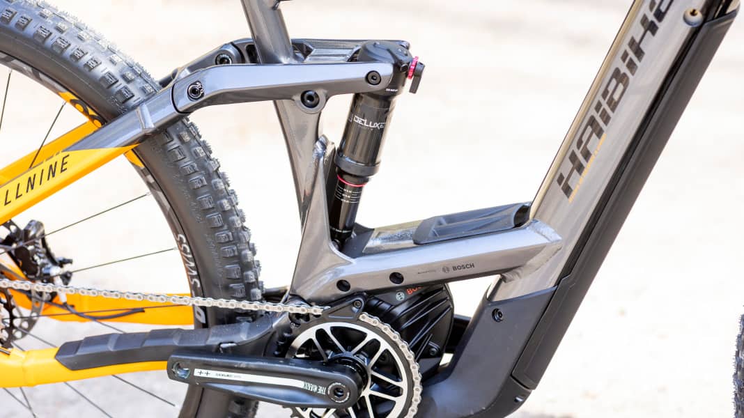 Ausstattung: Darauf sollte man beim E-MTB achten