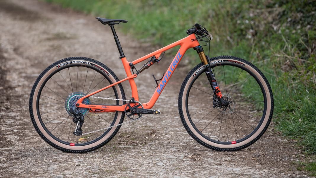 Racefully reloaded: Santa Cruz Blur