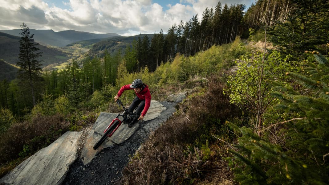 Santa Cruz Bronson: MX-Laufrad-Mix und neue Geo