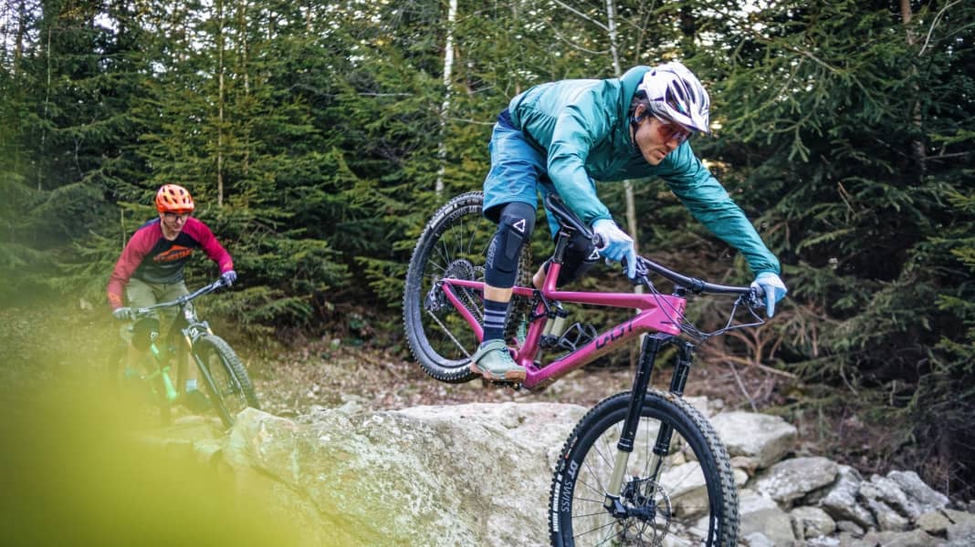 Teuer gegen günstig: 5 Trailbikes im Vergleich