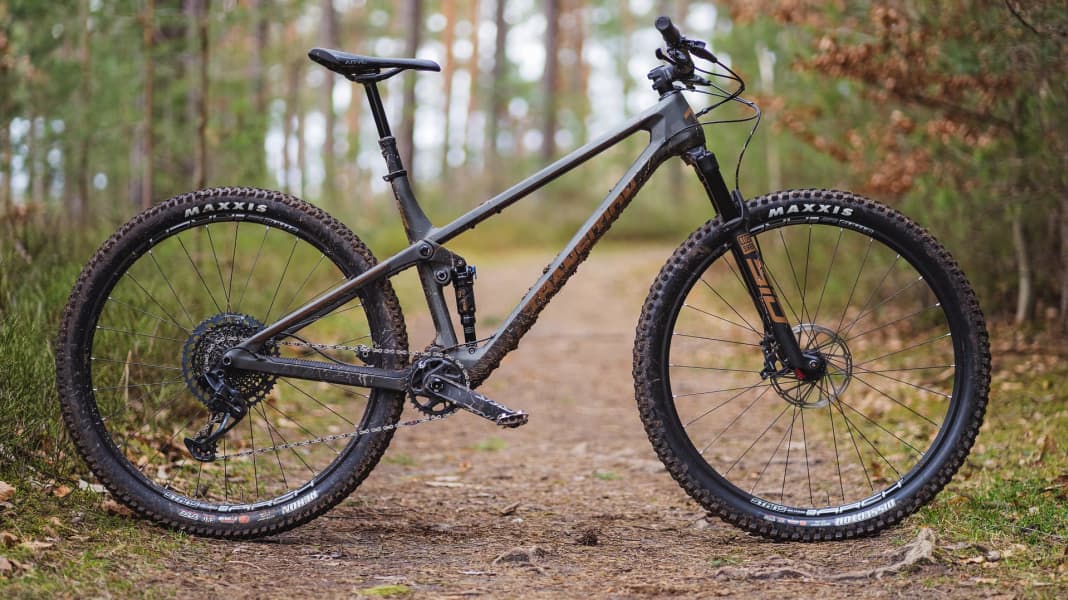 Trailbike Transition Spur Carbon GX im Test